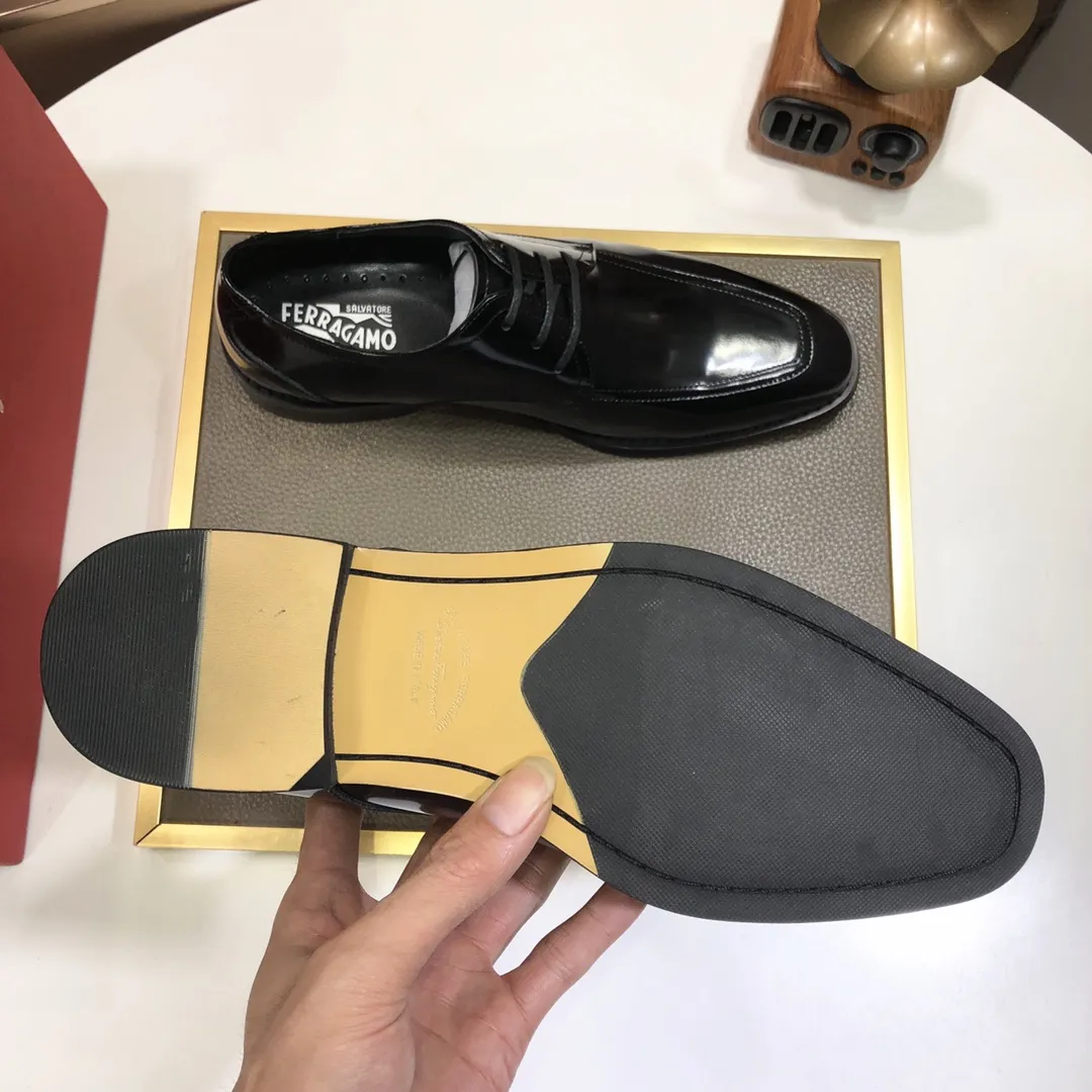 Men's shoes 💰480💰[Ferragamo/Ferragamo] The latest model in the counter, original imported cowhide fabric + sheepskin lining + original luxury metal buckle + original combination outsole, no pressure in comparison 38--44 (custom-made for 45, non-refundable)